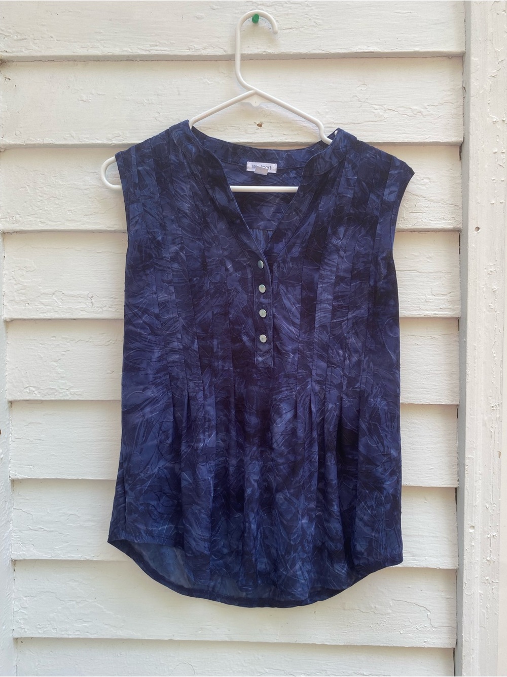 Westport Beautiful Navy Sleeveless Blouse